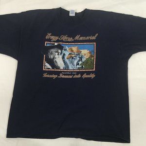 * vintage 1976 Gildan tshirt, graphics for Crazy Horse Memorial, mens XXL